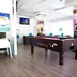 Bayside Salgados アパートホテル 3*