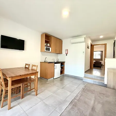 Bayside Salgados Hotel apartamentowy