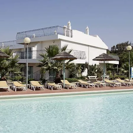 Bayside Salgados 3* 알부페이라