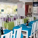 Bayside Salgados Apartahotel 3*
