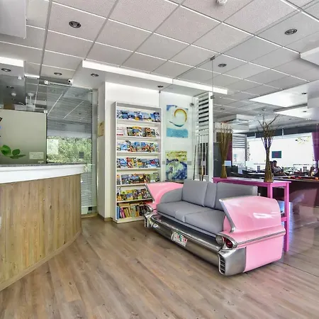 Aparthotel Bayside Salgados