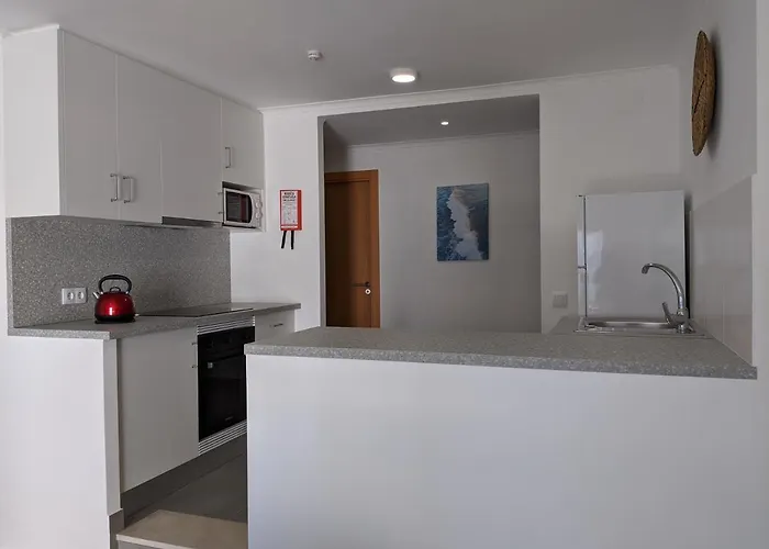 Апарт-отель Bayside Salgados