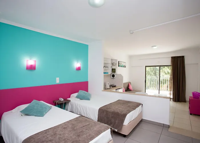 Bayside Salgados Апарт-отель 3*