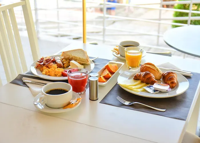 Bayside Salgados 아파트호텔