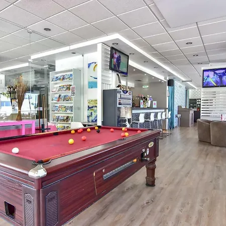 Bayside Salgados Apartmanhotel