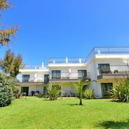 Bayside Salgados Lejlighedshotel