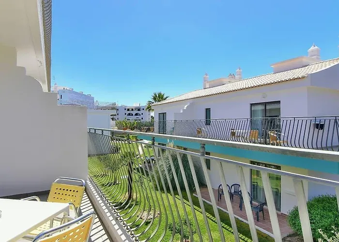 Aparthotel Bayside Salgados 3*